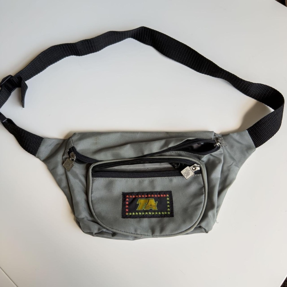 Vintage Granola 90's Retro TA Fanny Pack Belt Bag